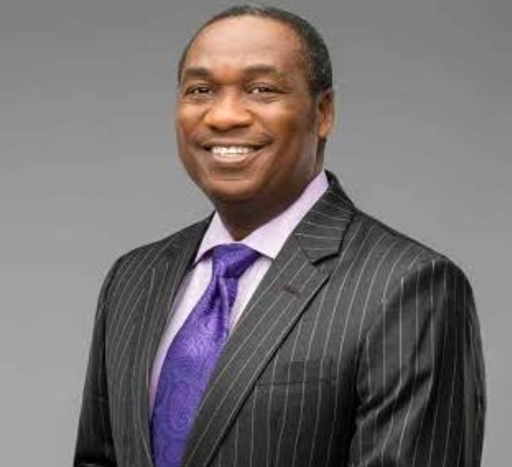 Deputy Governor of Lagos State and All Progressives Congress gubernatorial candidate, Dr. Obafemi Hamzat Kadri in a stripped suit
